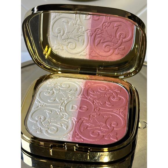 Dolce & Gabbana Solar Glow Illuminating Powder Duo -1 SWEET PINK -  NEW in BOX - Picture 2 of 5